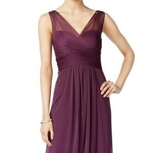 NEW Adrianna Papell Sleeveless Gown